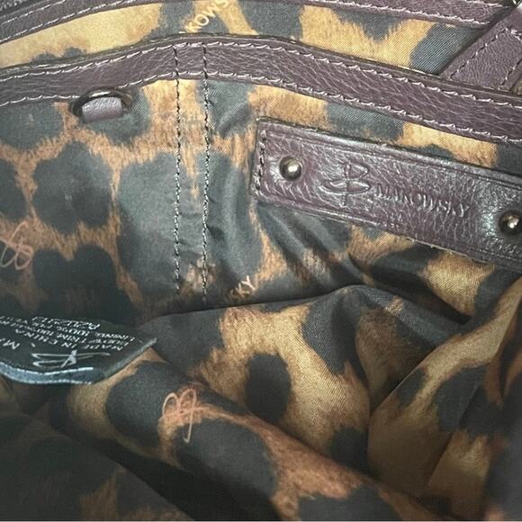 B. Makowsky shoulder bag burgundy purse leather pockets medium size bucket - Picture 5 of 10